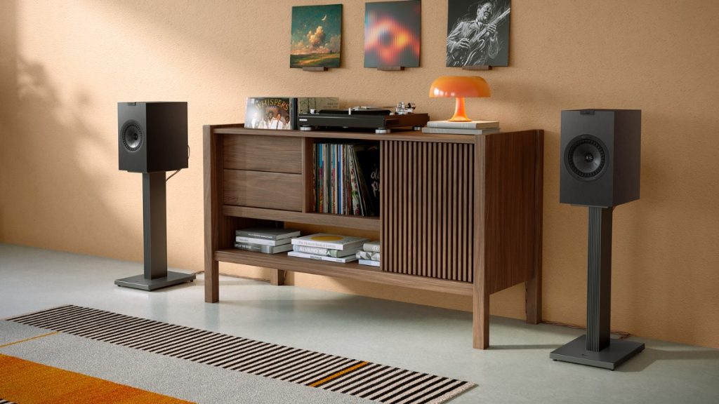 KEF Q3 Meta with a turntable